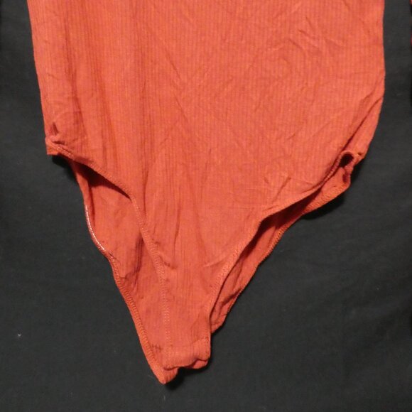 U2B - URBAN BASICS | large | Ribbed Long Sleeve Orange Bodysuit | NWT - Picture 7 of 15